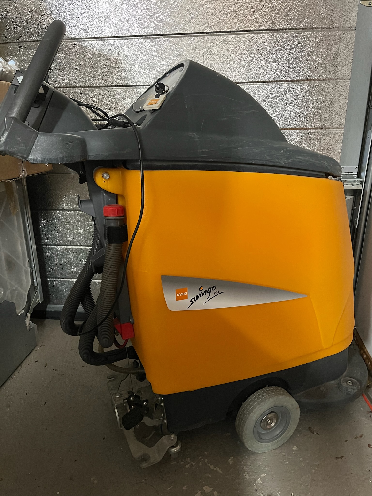 Taski Swingo 750 B gulv vaskemaskina